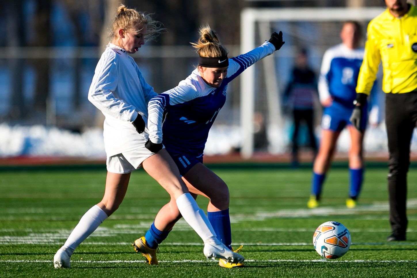 103019-spt-SkyviewVsBozemanGirlsSoccer36msc.jpg